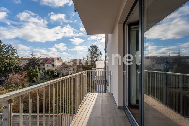 Pronájem novostavby bytu 2+kk s balkonem a parkováním, Brno - Černovice ul. Štolcova
